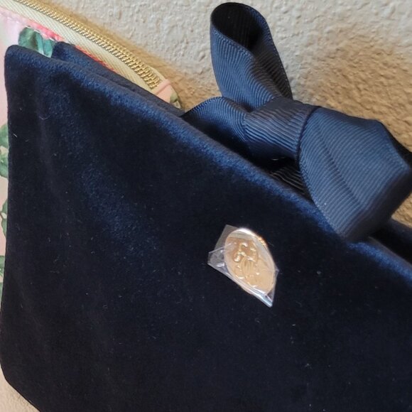 Luxury & Designer Beauty Bundle - Picture 14 of 15